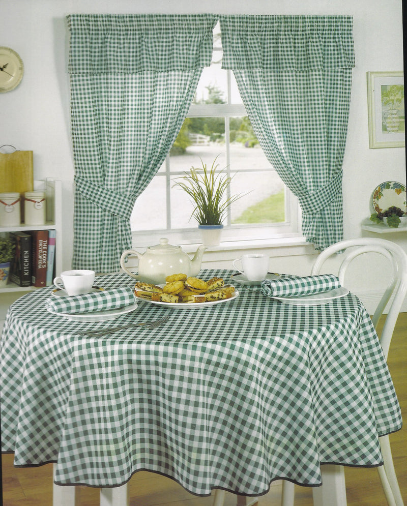 Green Gingham/checked Curtains, matching table cloths Available