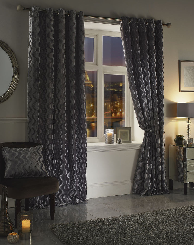 Katie – Rippled Velvet Lined Eyelet Curtains in Silver