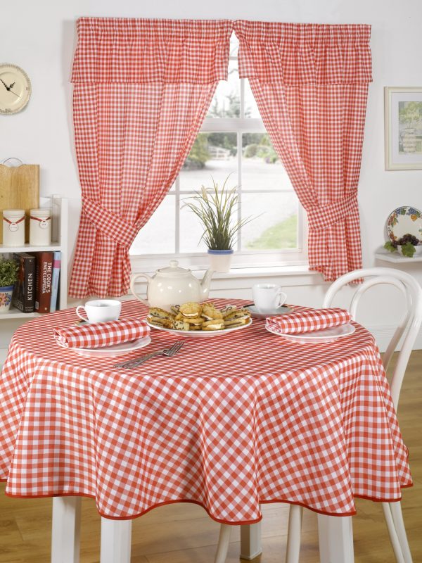 Red Gingham/checked Tablecloth